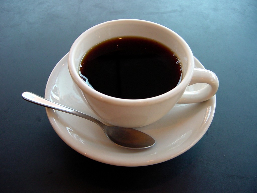 Sử dụng cafe đen giúp giết chết vi khuẩn có mảng bám