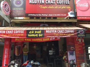 Mở quán cafe nhận bảng hiệu đẹp