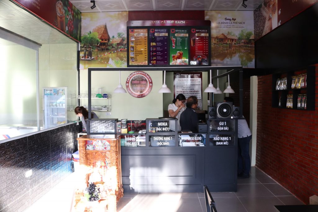 Hỗ trợ giá 50% máy xay cafe hạt khi mua cà phê rang xay cho quán
